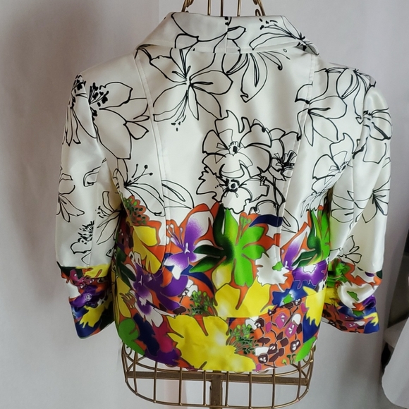 Maggy London Jackets & Blazers - Maggie London Jacket Size 2